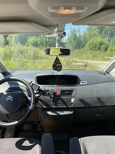 Citroen C4 Picasso (7 фото из 8)