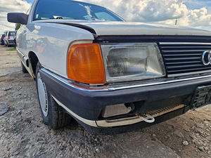 Audi 100 c3 1.8 aut. 1989 (7 foto / 12)