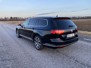 VW Passat 2.0 140kw Highline (6 foto / 13)