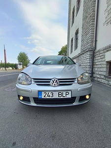 Volkswagen Golf 2.0D 103kw (1 foto / 9)