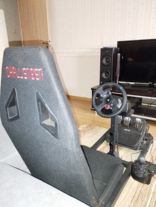 Logitech g29 + игровое кресло (1 фото из 2)
