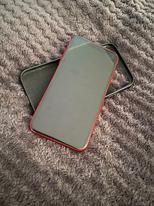 iPhone 11 64 GB (2 foto / 2)