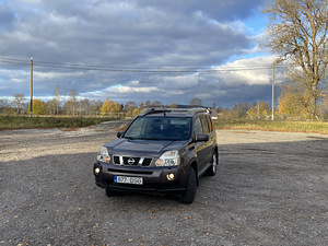 Nissan x trail t31 (8 foto / 9)