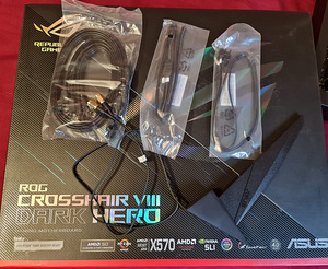 ASUS Crosshair VIII Dark Hero X570 AM4 (3 foto / 3)