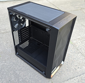 Fractal Design Meshify C Tempered Glass PC case arvuti kast (1 foto / 4)