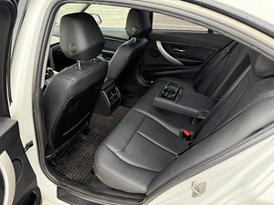 BMW 320 2.0 135kW (11 foto / 15)