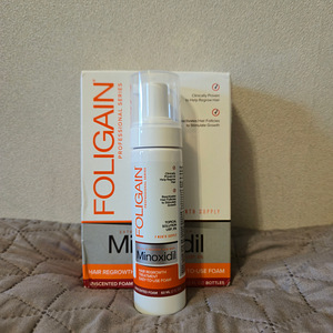 VAHT | FOLIGAIN Minoxidil 5% Juuste kasvu vaht meestele (1 foto / 5)
