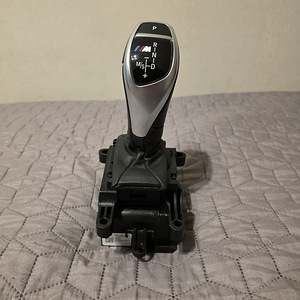 BMW F10 LCI M Gear Shifter (2 foto / 7)