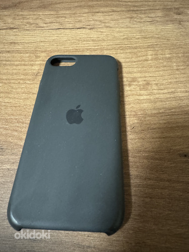 iPhone SE 2020 64gb черный (фото #4)