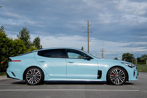 Kia Stinger 2.2d 2018 (5 foto / 13)