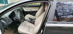 Volvo V50 facelift (11 фото из 11)
