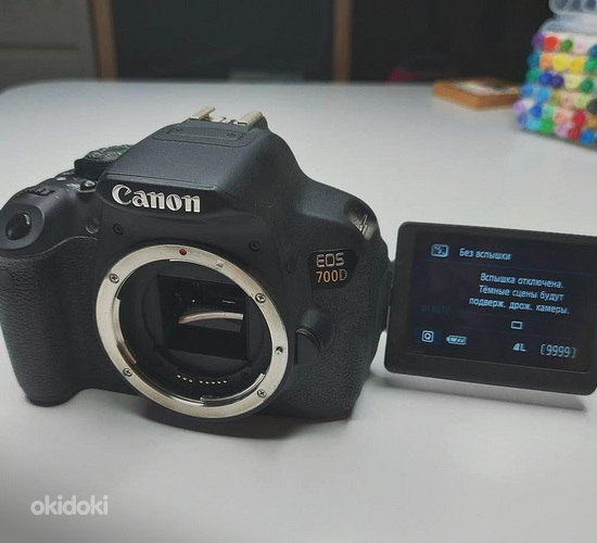 Canon EOS 700D/kaks akut/mälupulk/laadija (foto #1)