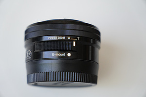 Sony e-mount 16–50mm(3.5-5.6) OSS kit-objektiiv (3 foto / 3)