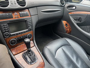 MERCEDES CLK500 (9 foto / 9)