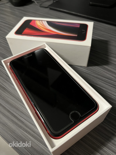iPhone SE 2020 64gb red (фото #1)