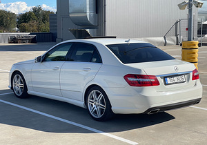 2011г Mercedes-Benz w212 e350 200kw бензин, автомат (5 фото из 11)