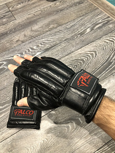 MMA poksikindad (1 foto / 3)