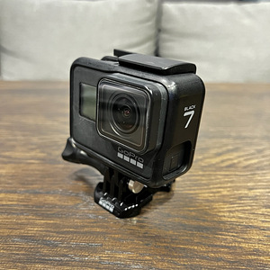 GoPro HERO 7 Black (3 foto / 5)