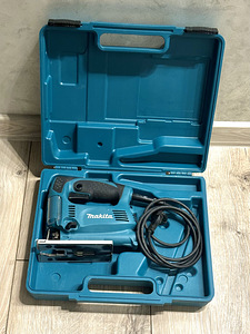 Tikksaag MAKITA 4329K (1 foto / 5)
