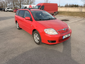 Toyota corolla (2 foto / 9)