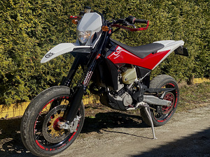 Husqvarna SMR 511 SUPERMOTO (4 foto / 6)