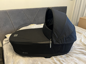 Cybex Priam/ePriam V4 Lux vankrikorv Deep Black (2 foto / 7)