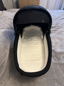 Cybex Priam/ePriam V4 Lux vankrikorv Deep Black (4 foto / 7)
