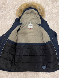 Tommy Hilfiger parka (2 foto / 3)