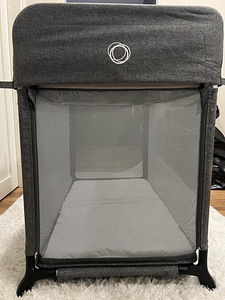 Bugaboo Stardust reisivoodi/mänguaedik (1 foto / 5)