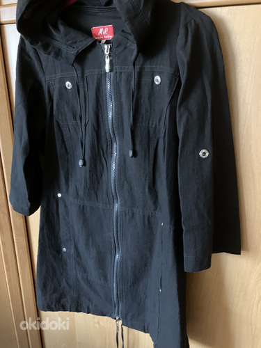 Лёгкая куртка с капюшоном в/л М (фото #1)