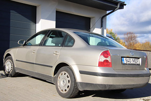 Volkswagen passat B5.5 2004.a (2 foto / 4)