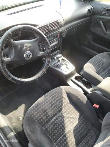 VW Passat 2002 года (фото #4)