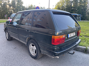 Land Rover range rover (3 фото из 3)