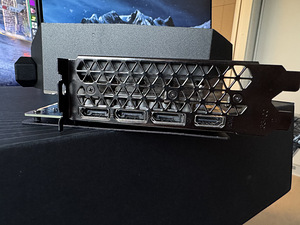 ZOTAC Gaming NVIDIA RTX 3090 24GB GDDR6X (4 foto / 4)
