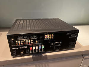 Усилитель/ресивер Harman Kardon AVR 158 (10 фото из 10)