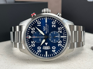 Uus meeste kell Glycine Airpilot Chronograph Date (8 foto / 8)