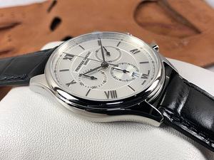 Frédérique Constant - Classics Chronograph (3 foto / 6)