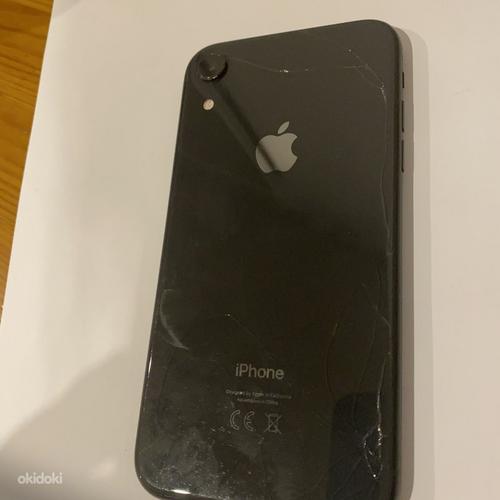 iPhone XR 64 Gb черный (фото #2)