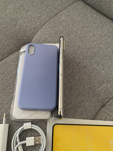 iPhone X 64GB Silver Heas Seisukorras (3 foto / 5)