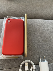 iPhone XR 64GB Heas Seisukorras (3 foto / 7)