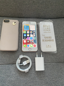 iPhone 8 64GB Gold (1 foto / 6)