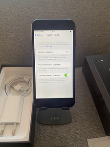 iPhone 8 255GB Heas Seisukorras (7 foto / 7)