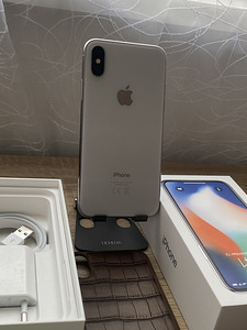 iPhone X 64GB Silver Heas Seisukorras, Uus Aku (2 foto / 7)