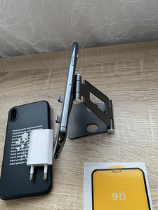 iPhone X 64GB Heas Seisukorras, Uus Aku (3 foto / 7)