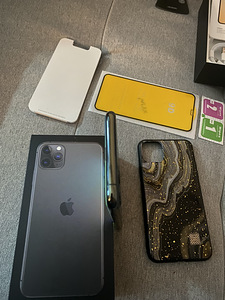 iPhone 11 Pro Max 64GB Midnight Green (4 foto / 6)