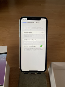 iPhone XR 64GB Väga Heas Seisukorras (6 foto / 6)