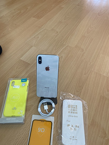 iPhone X 64GB Heas Seisukorras, Uus Aku (2 foto / 7)