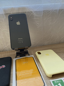 iPhone X 64GB Heas Seisukorras, Uus Aku (2 foto / 7)
