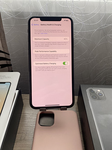 iPhone 11 Pro Max 64GB Väga Heas Seisukorras (7 foto / 7)