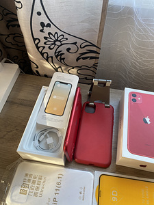 iPhone 11 64GB Heas Seisukorras, Uus Aku (6 foto / 8)